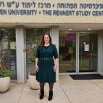 סופרוומן: אימא לשישה, עובדת במשרה מלאה, סטודנטית שנה רביעית ורכזת קמפוס. הכירו את יוכי לוי